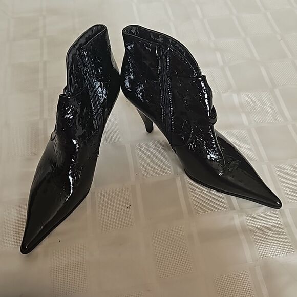 Vangelo Women's Pointy Toe Zip-Up Ankle Boots Black 7 - Picture 3 of 16